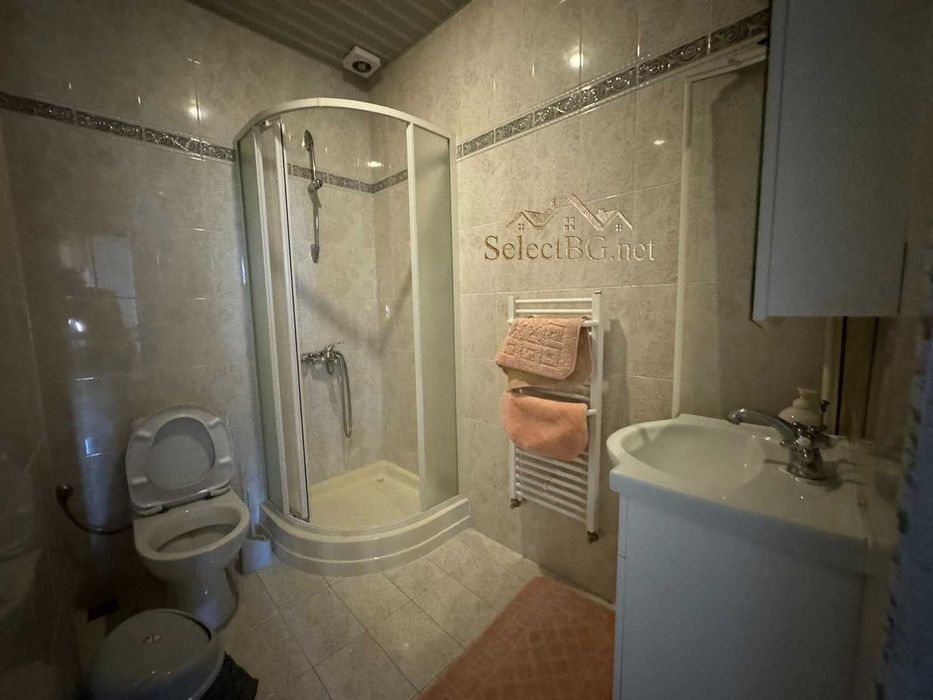 Продава се Къща в Лясковец - 496 кв.м за 505 €/кв.м - Снимка #12