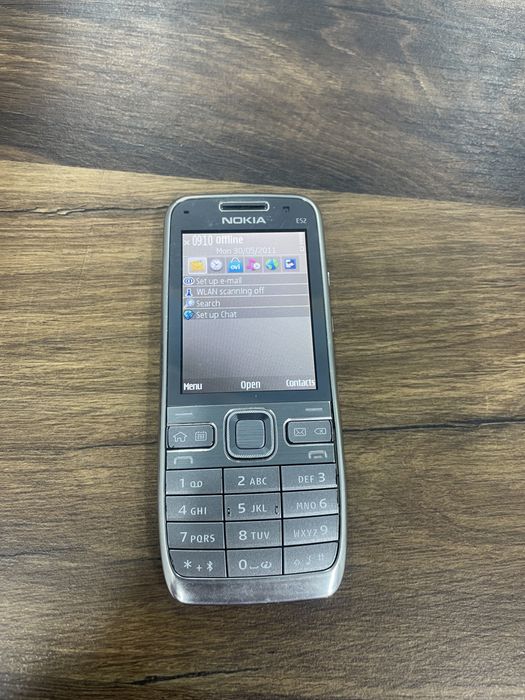 Nokia E52 series  functioneaza foarte bine