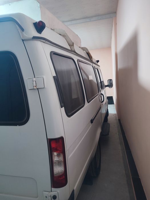 Машина Зур йили 2012