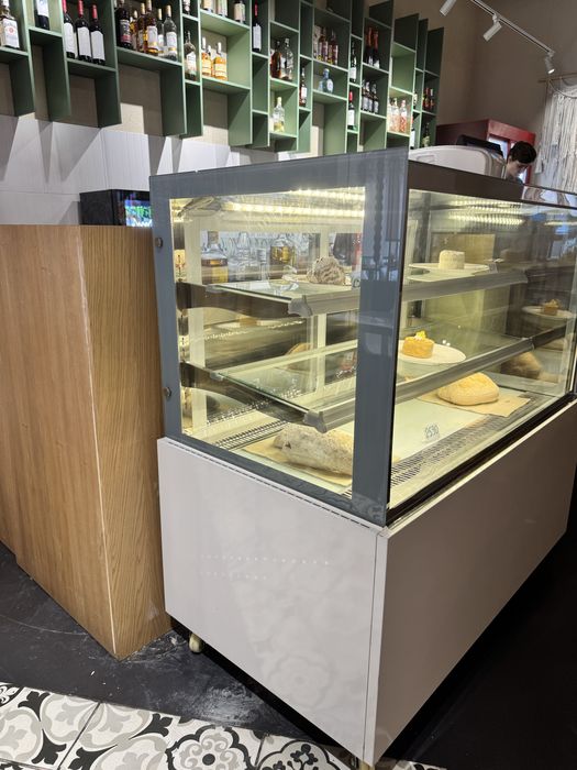 Витрина холодильная