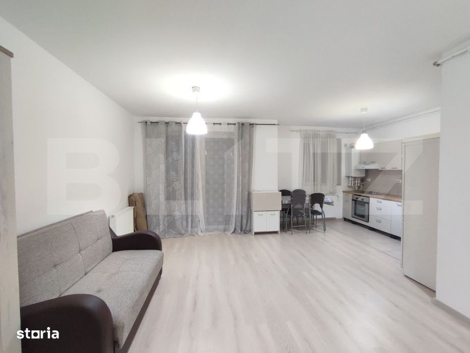 Apartament cu o camera, 34 mp, parcare, zona Florilor