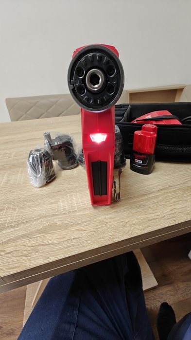 Autofiletanta m12 cu capete interschimbabile  de America