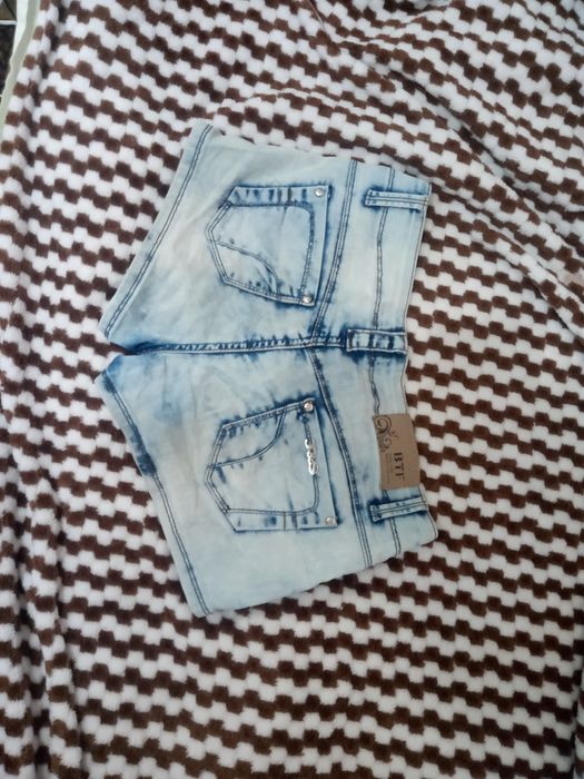 Шорты джинсовые!.