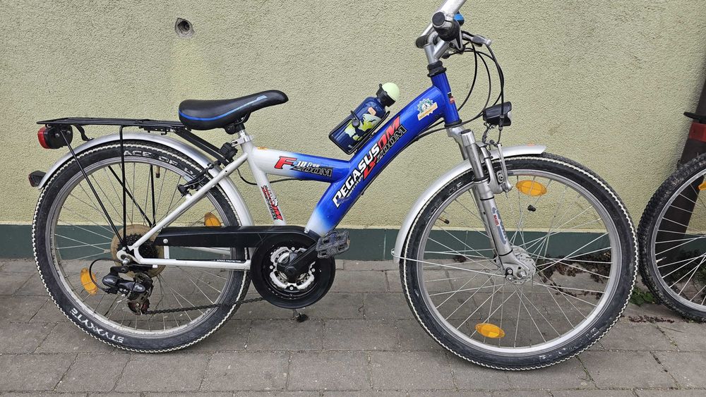 Biciclete 24" Aluminiu cu suspensie 21 viteze perfecta stare