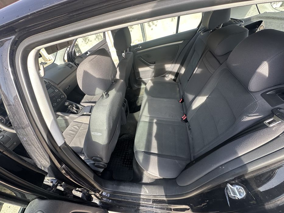 Vand vw golf 5 , stare foarte buna