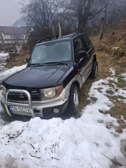 2  Misubishi pajero pinin