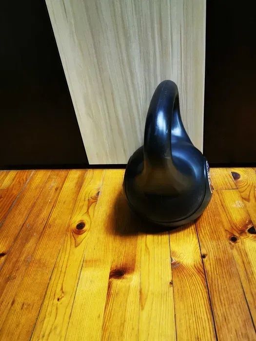 Пудовка, гиря 16кг. Професионална. Gorilla Sports