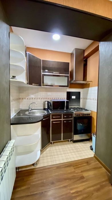 Ц-1. Центр 1в2/2/4 Алайский, метро Амира Темура