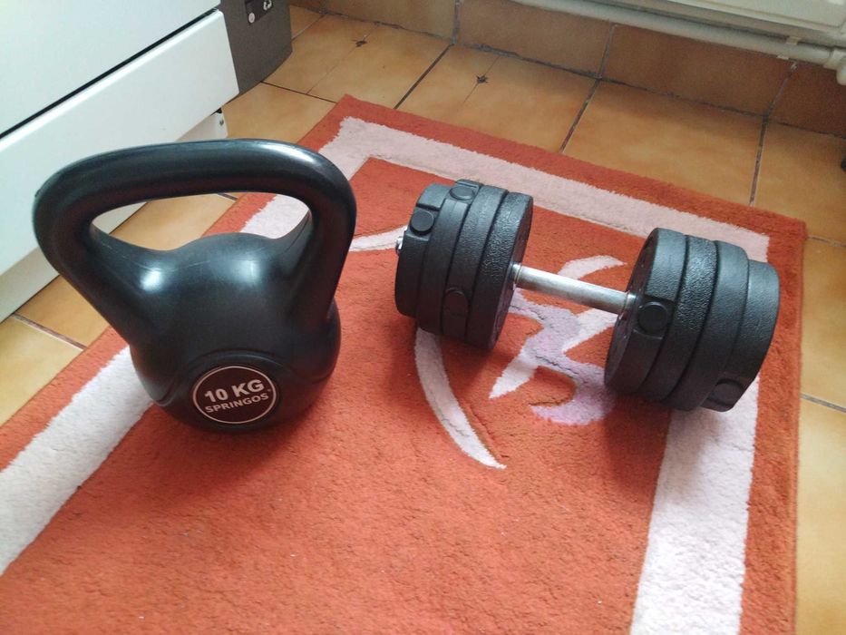 Kettlebell 10 kg, gantera 9.5 kg(reglabila din plăci)