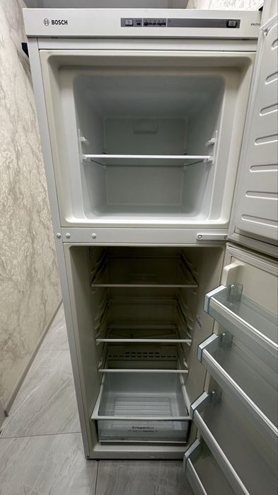 Холодильник Bosch