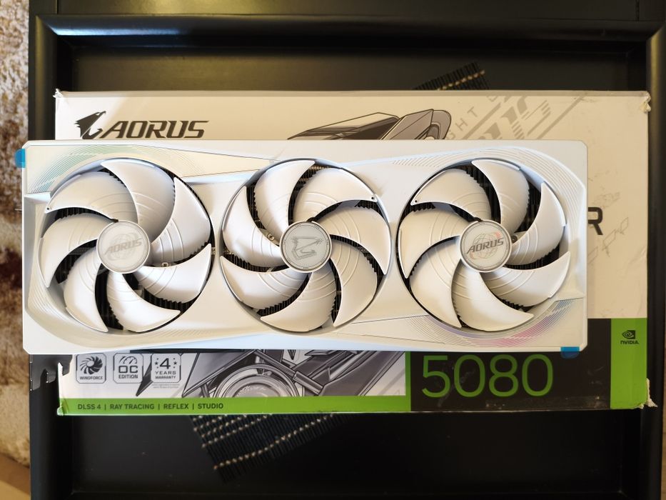 #GARANTIE# / Placa video / Gigabyte RTX 5080 Aorus Master ICE / 16GB GDDR7 / 256-bit