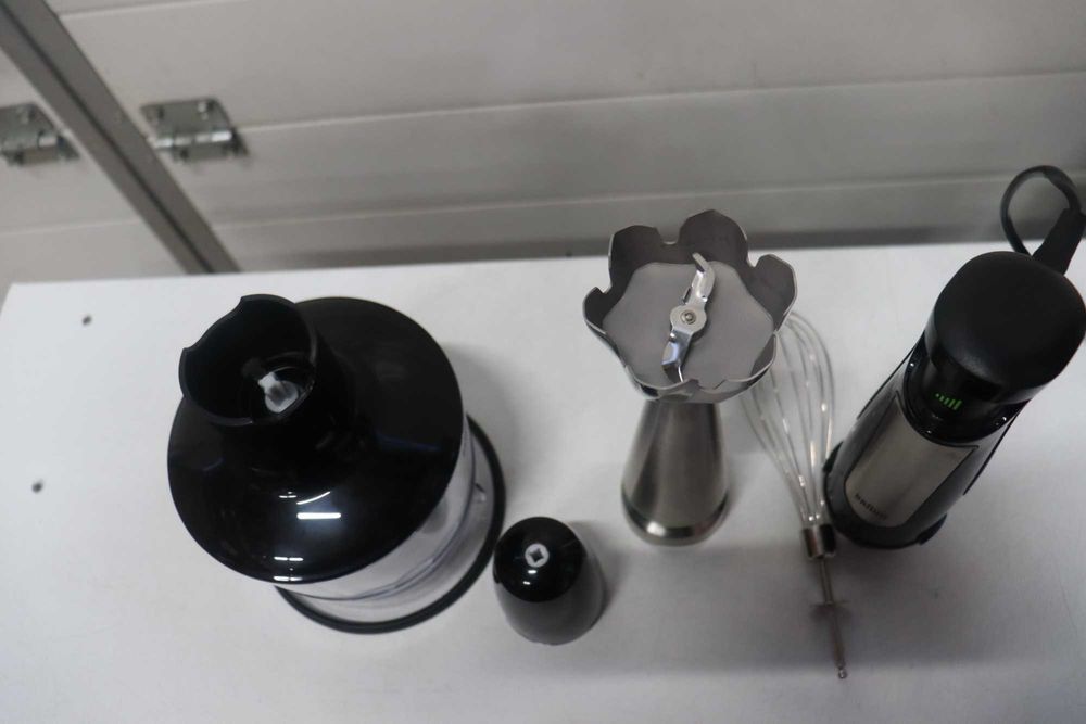 Braun MultiQuick 7 3в1 потапящ блендер с кухненски робот, чопър