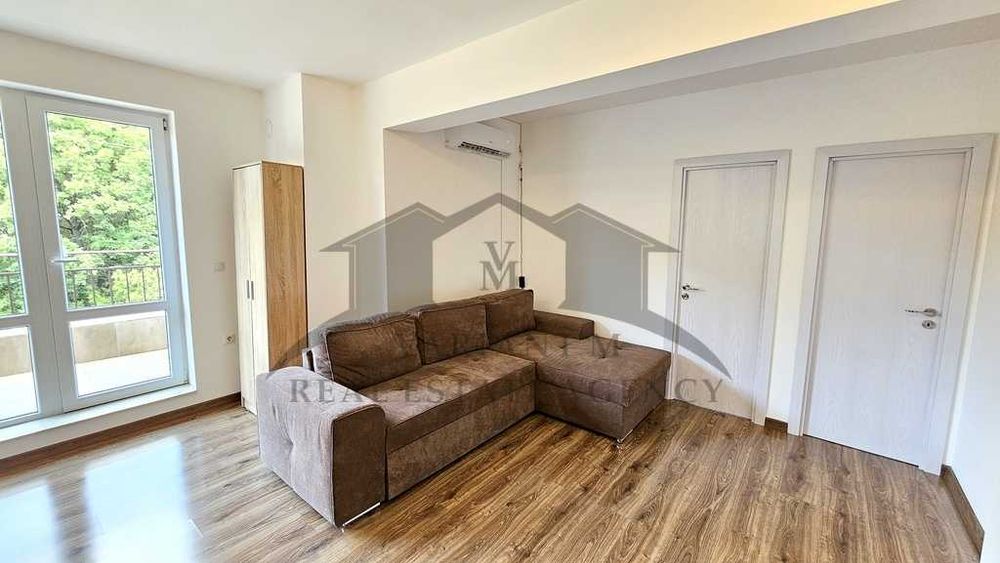 Тристайно, обзаведено жилище във Владиславово, гр. Варна