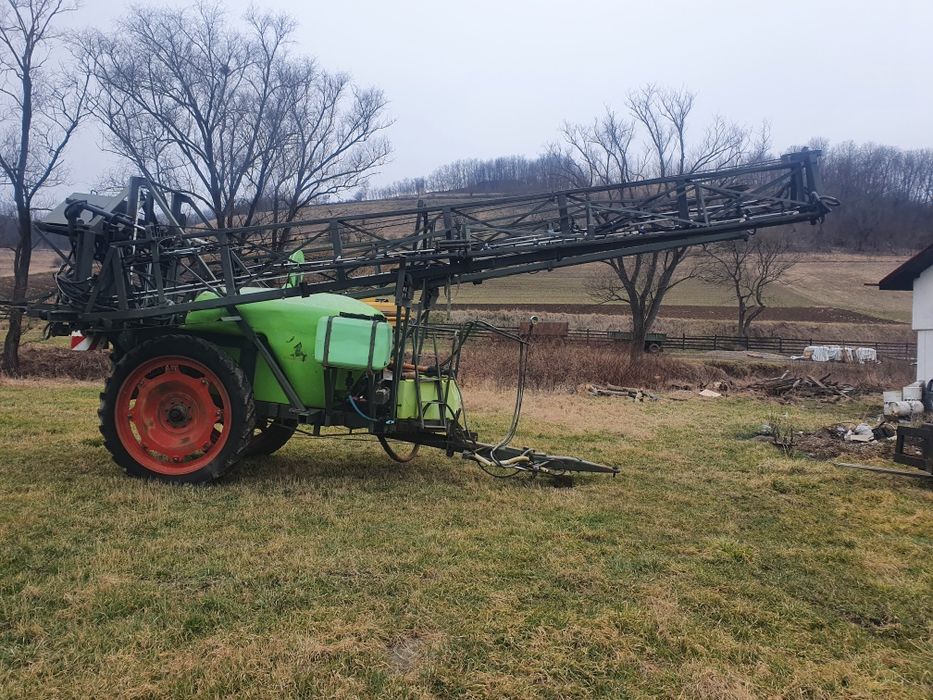 Dezmembram ierbicidator Tecnoma 3000 L