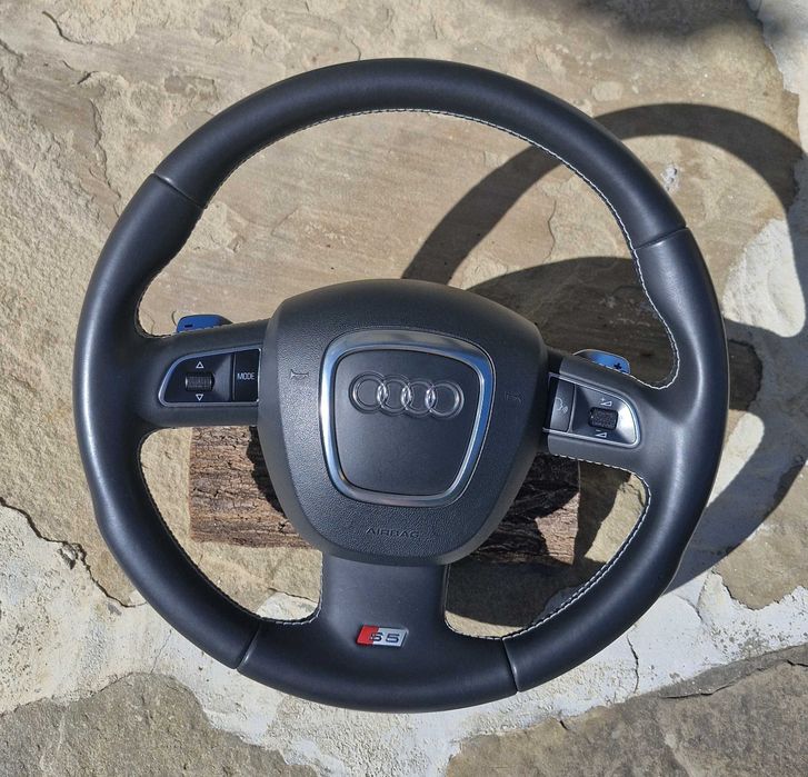 Оригинални мулти волани за Audi (различни видове), както и капак за въздушна възглавница (AIRBAG).