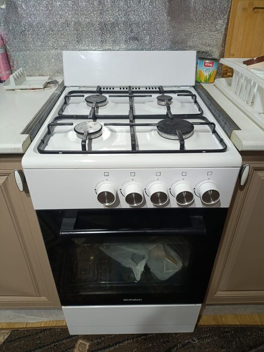 Газ плита новая продам