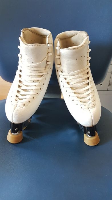 Ролкови кънки Edea CHORUS 230