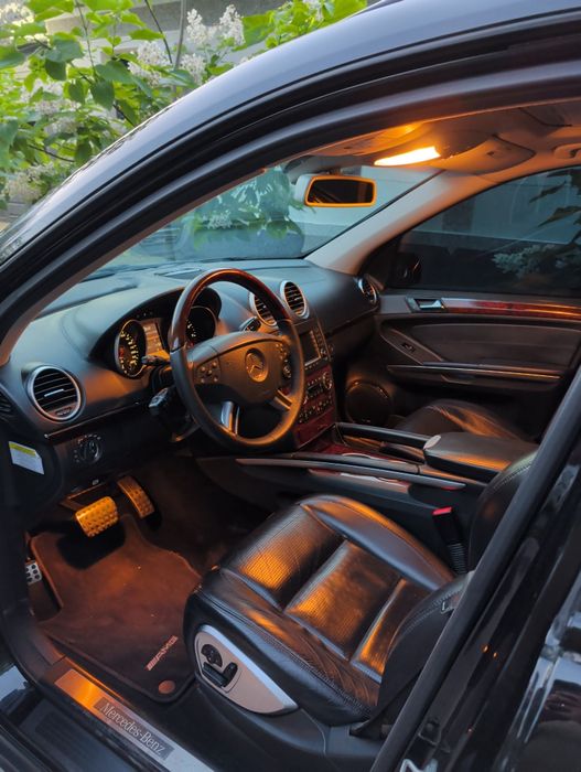 Mercedes ml63 w164 AMG