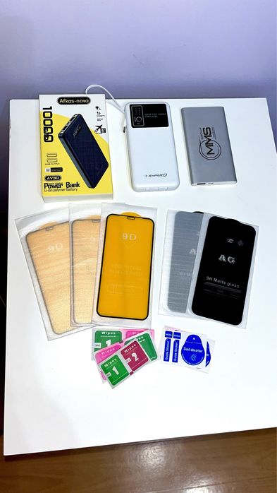 Пауэр банк 3 штуки