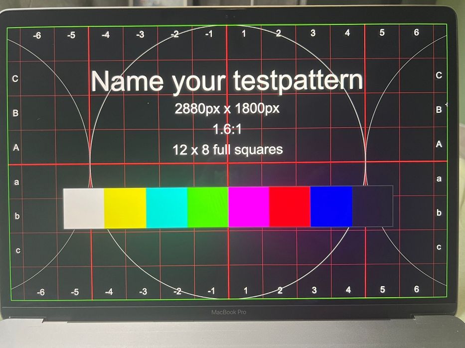 MacBook Pro 15″ (Mid 2018) – 32 GB RAM / SSD 1 TB / Radeon Pro Vega 2