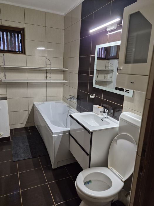 Inchiriez apartament 2 camere central