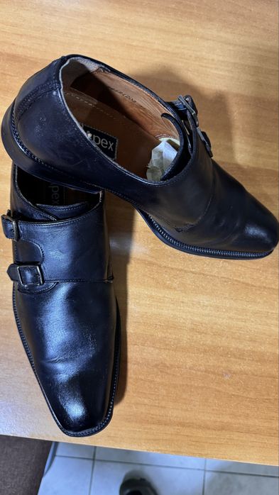 Vand pantofi piele naturala