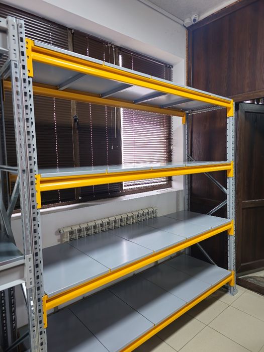 Складской стеллаж