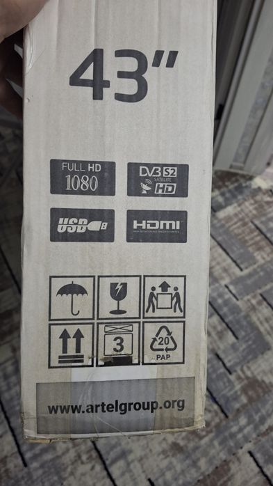 Продам телевизор 43
