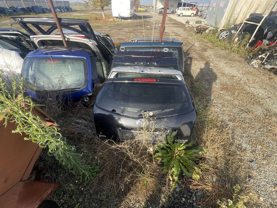 Audi A4 и други автомобили на части