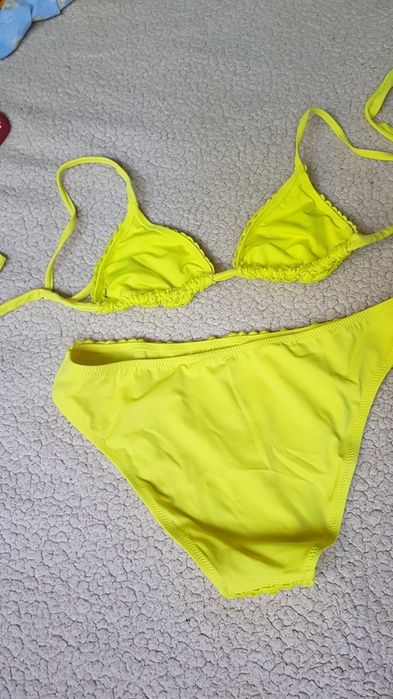 Два ярких  купальника за 5000тг.