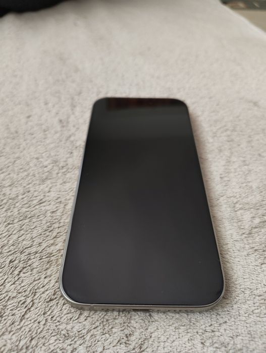 IPhone  15  Pro.