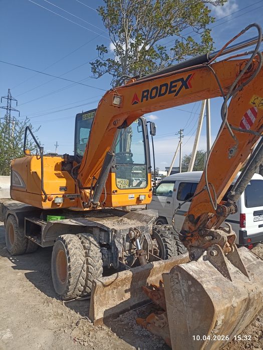 Экскаватор родех77 сотилади