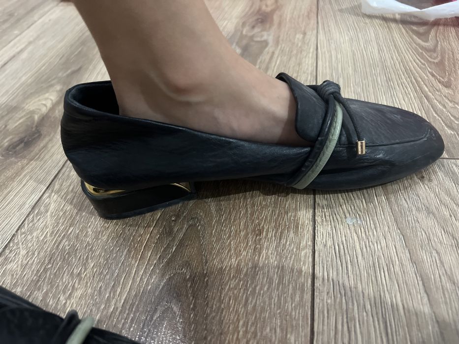 Продам обувь женский