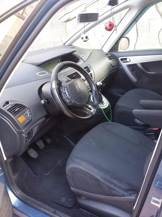 Vând Citroen C4 Grande picaso