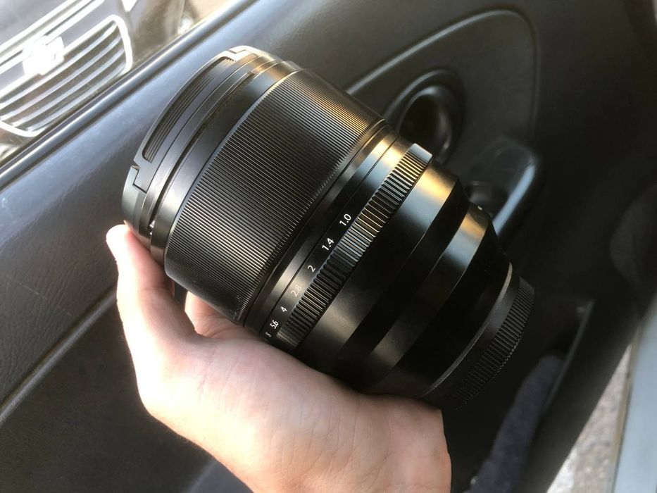 Fujifilm kamera , 2 ta obyetkiv sotiladi