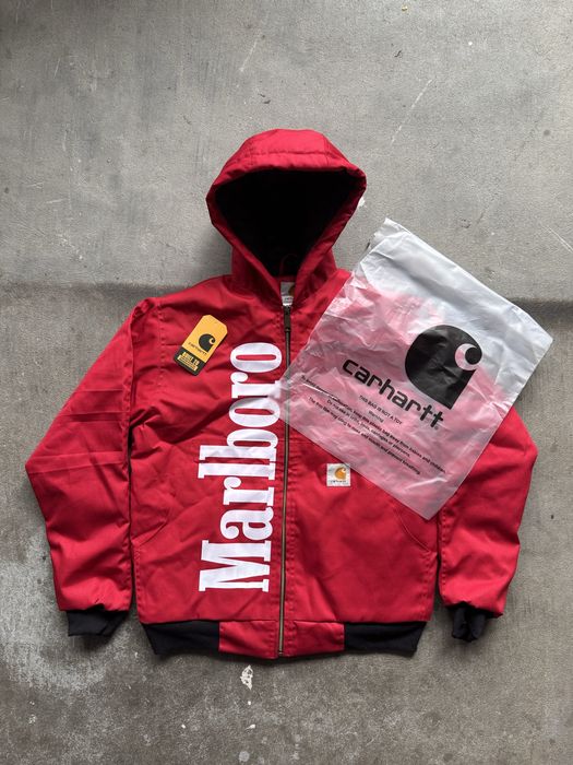 Geaca Carhartt x Marlboro
