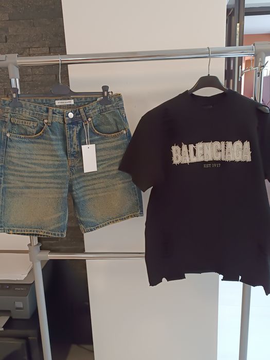 Compleu bărbați tricou și pantaloni scurți de blugi