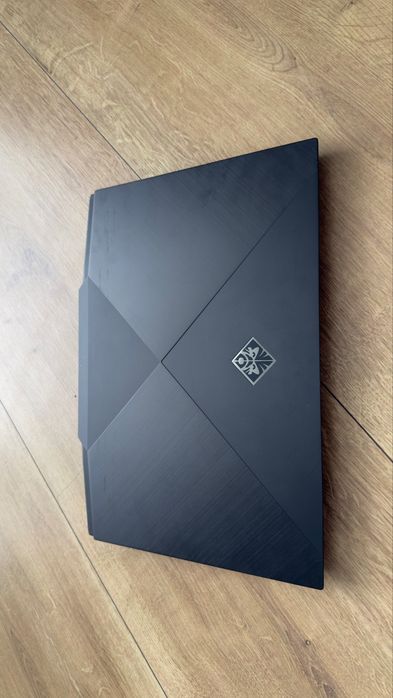 Laptop Gaming HP OMEN 15-dh0007na | i7-9750H | RTX 2070 8GB | 64GB RAM | SSD 1TB | 240Hz