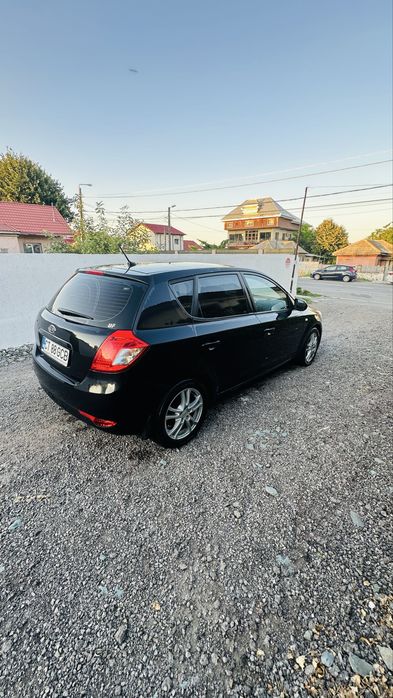 De vanzare - Kia Ceed