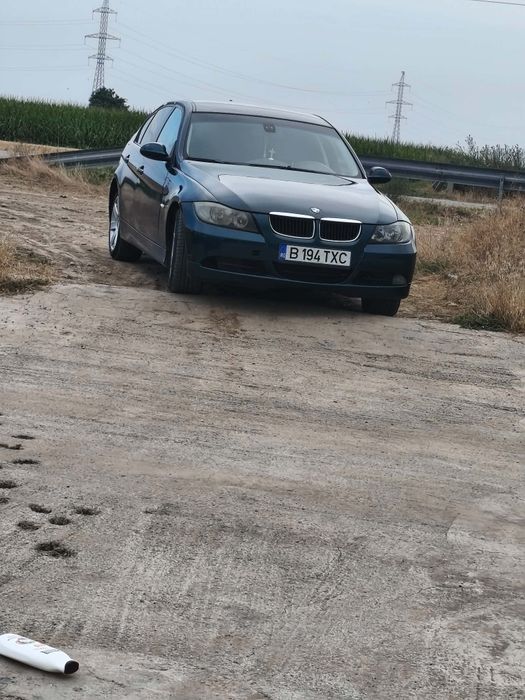Vând BMW e 90 2008