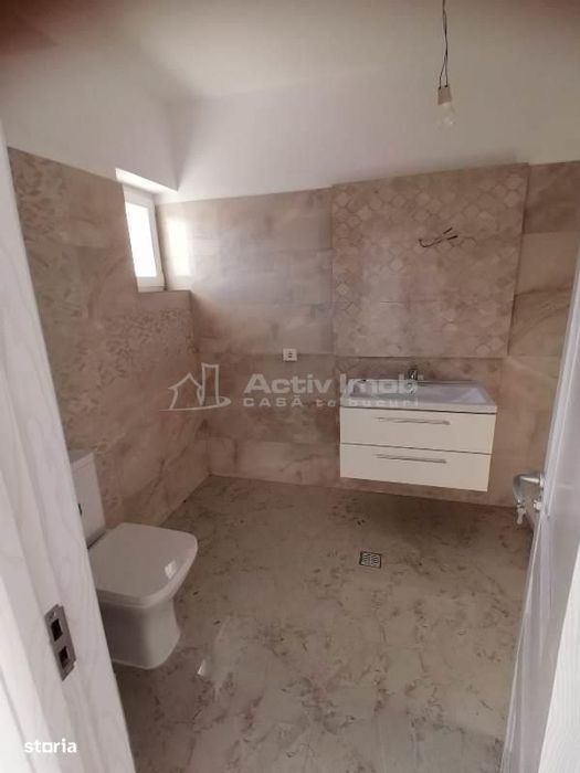 VANZARE - CASA SAU SPATIU COMERCIAL - Locuinta si sau Afacere - Vila