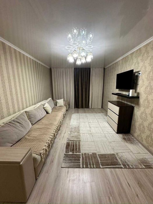 Продам 2-ком квартиру Клуб строителей