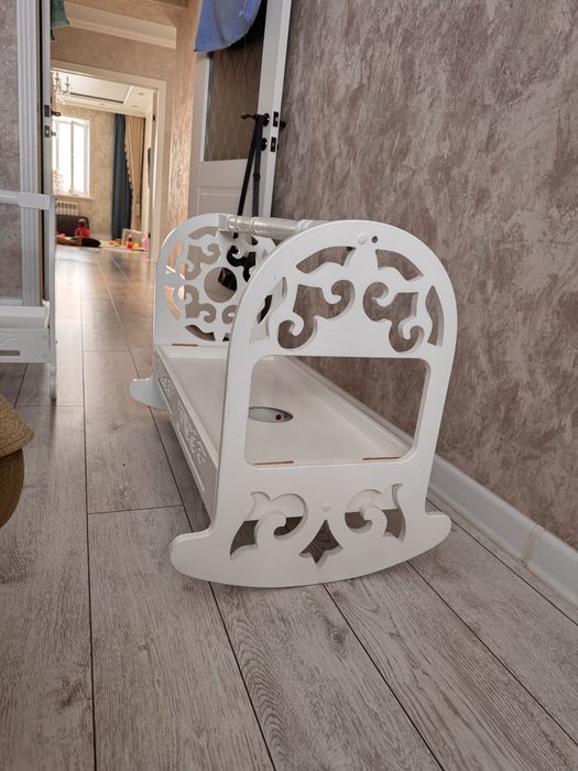 Продаю/на прокат новый бесик