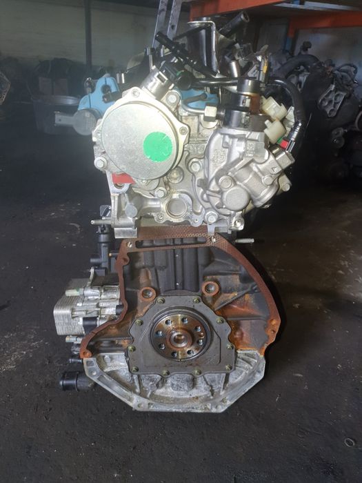 Motor 1.7 vito viano Renault R9NA402 injectoare pompa înainte