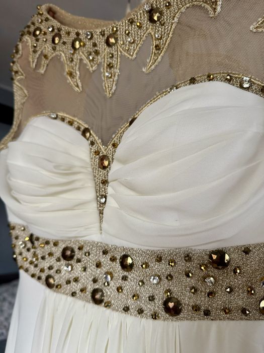 Официална рокля с камъни