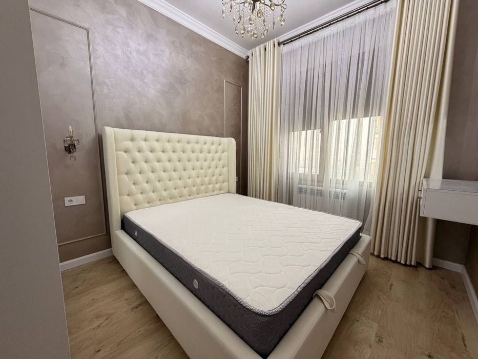 Продажа квартиры  Юнусабад  жк " Манзара" 2/15/16