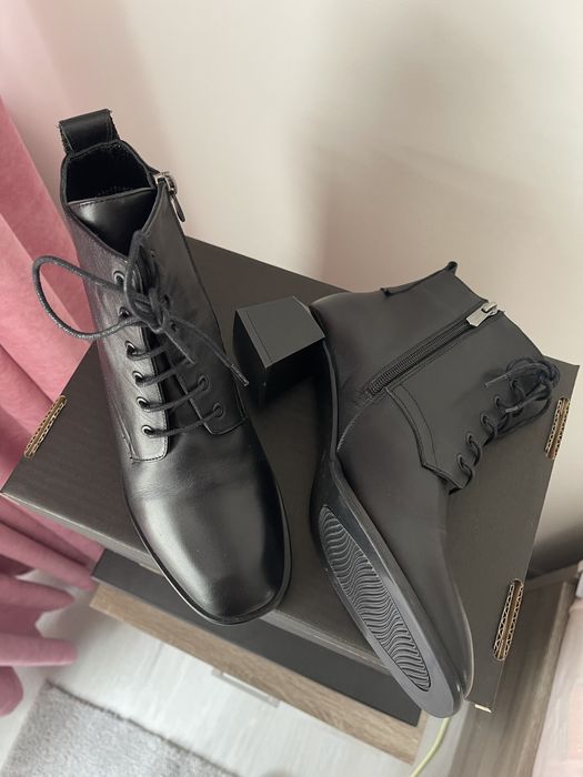 Дамски боти