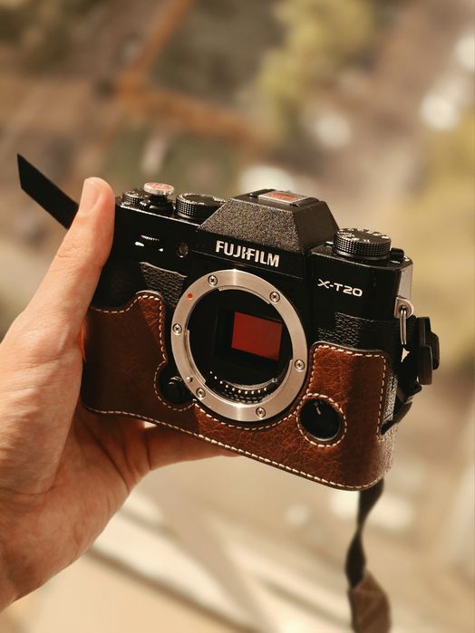 Fujifilm XT20 body + 50mm F2.8 Industar