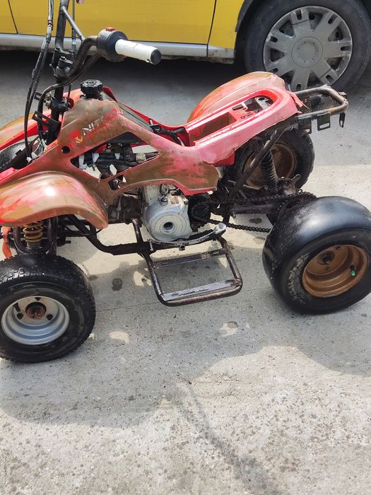 Vând sau schimb cu cross de 125, cititi descrierea