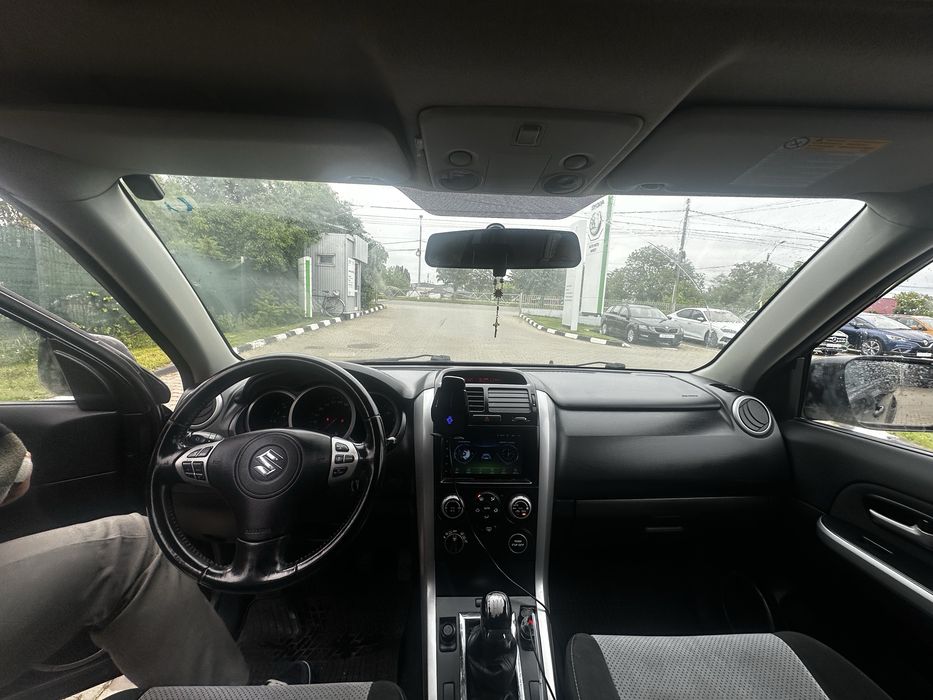 SUZUKI Grand Vitara